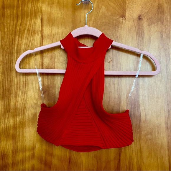 Red long fitted skirt with matching crop top - Picture 4 of 7